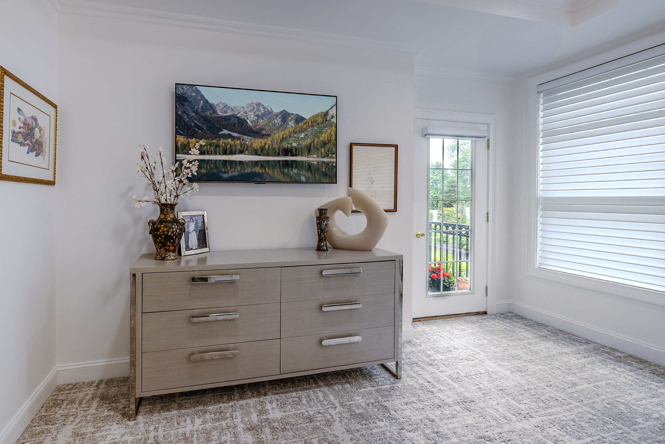 Meadowbrook Pointe Westbury