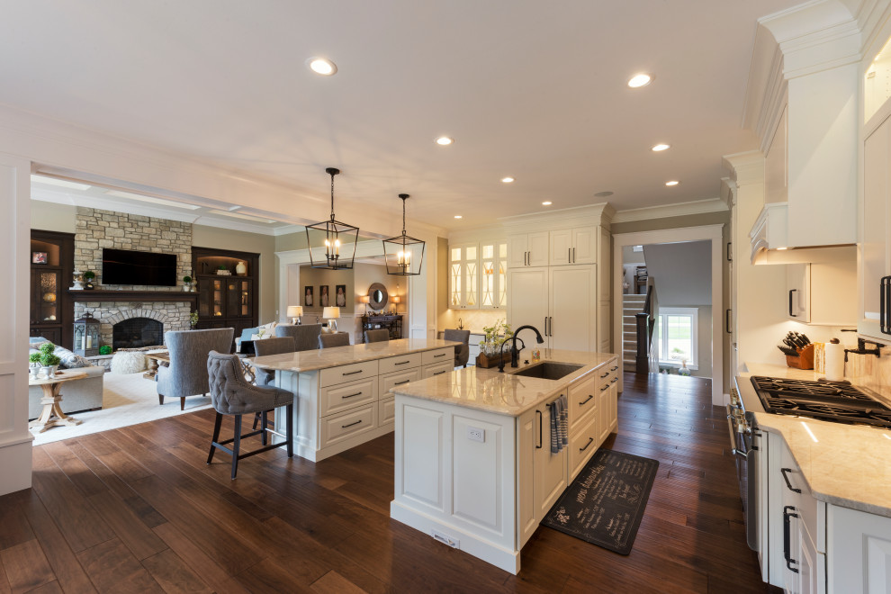 Kitchen - kitchen idea in Cedar Rapids