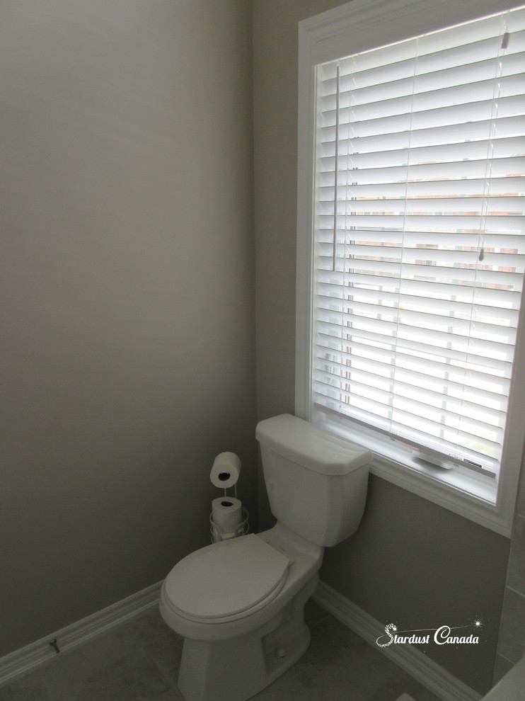 Home design - transitional home design idea in Toronto