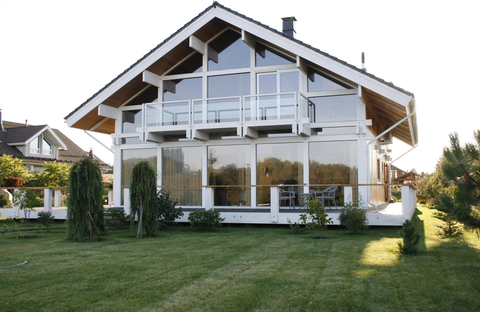 Glass/wooden frame house