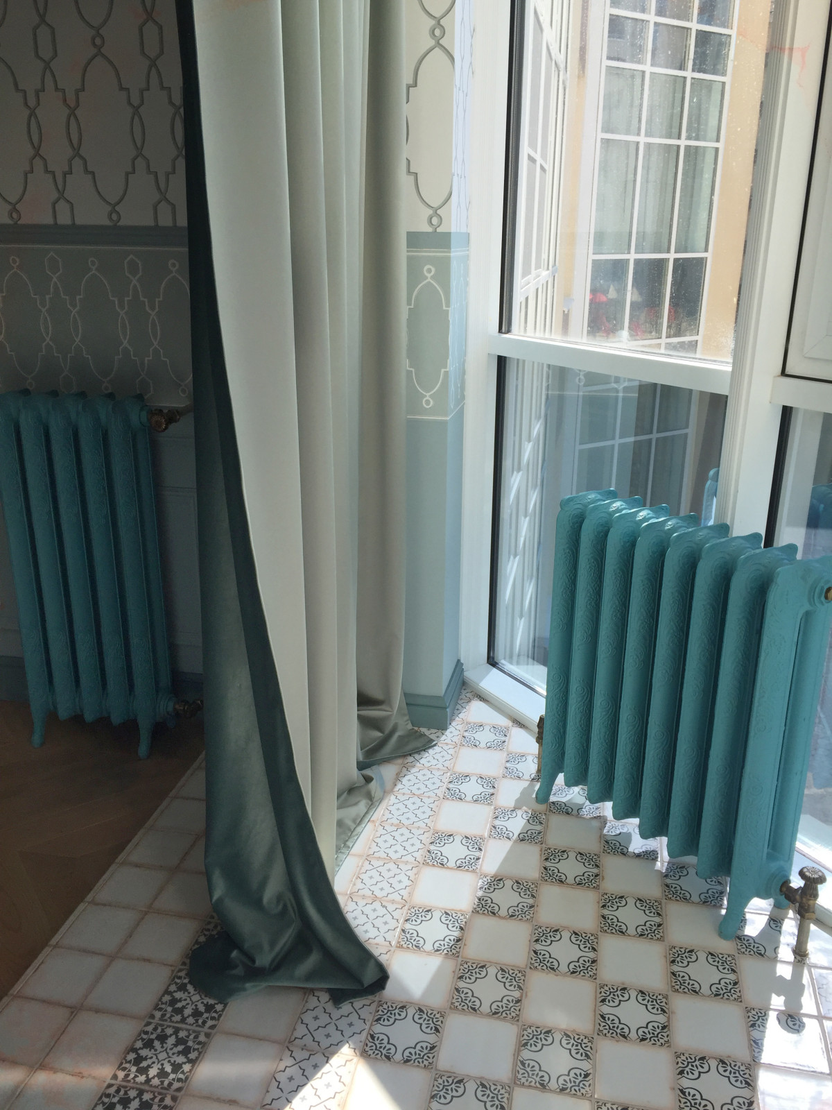 квартира в французском стиле в процессе декорирования