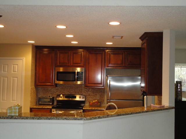 kitchen projects traditional-kitchen
