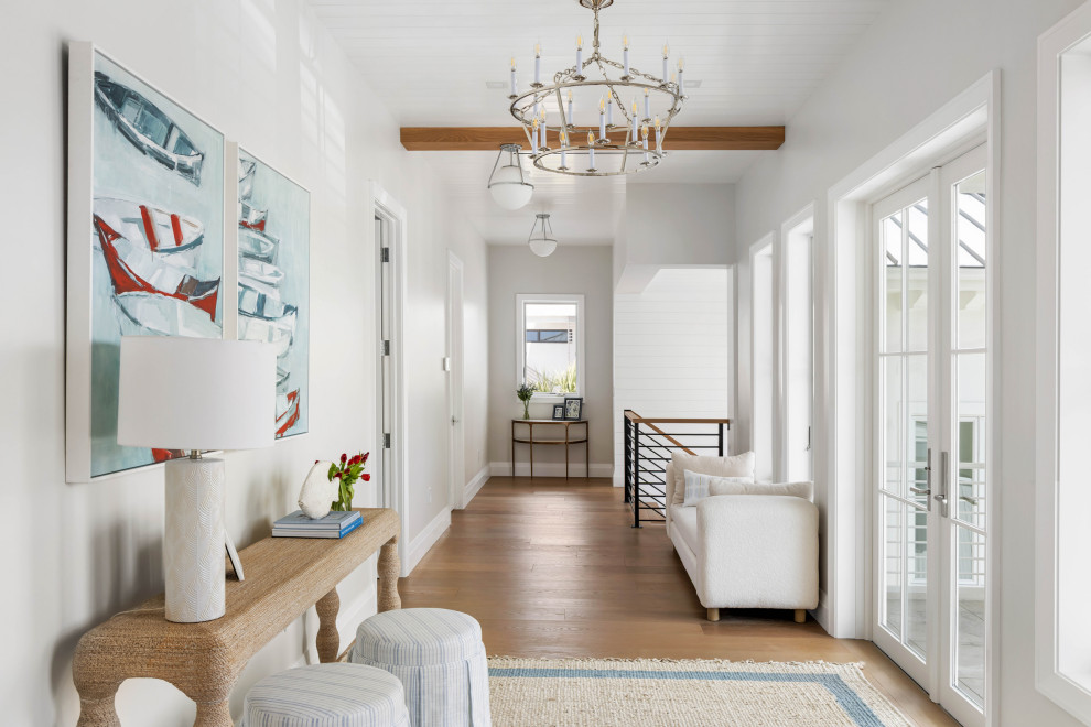 Hallway - coastal hallway idea in Tampa
