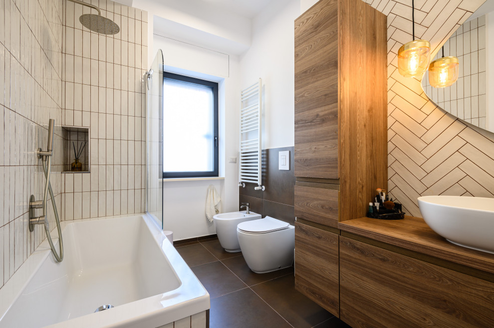 Modernes Badezimmer in Neapel