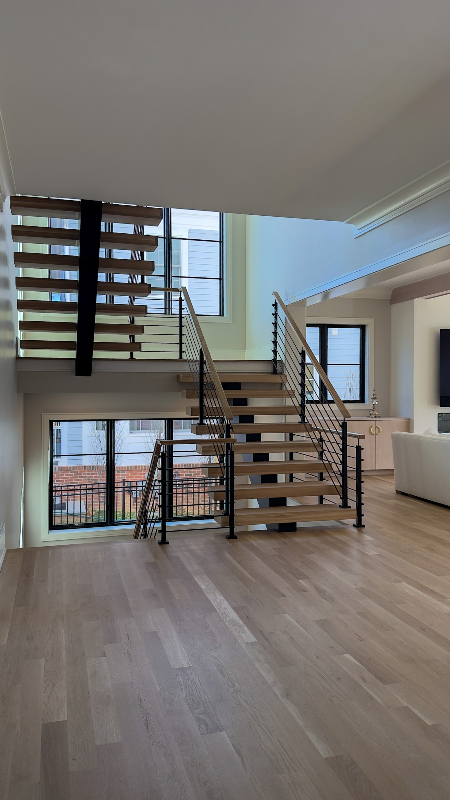 Project #147 | Modern Staircase with Seattle Style Stringer