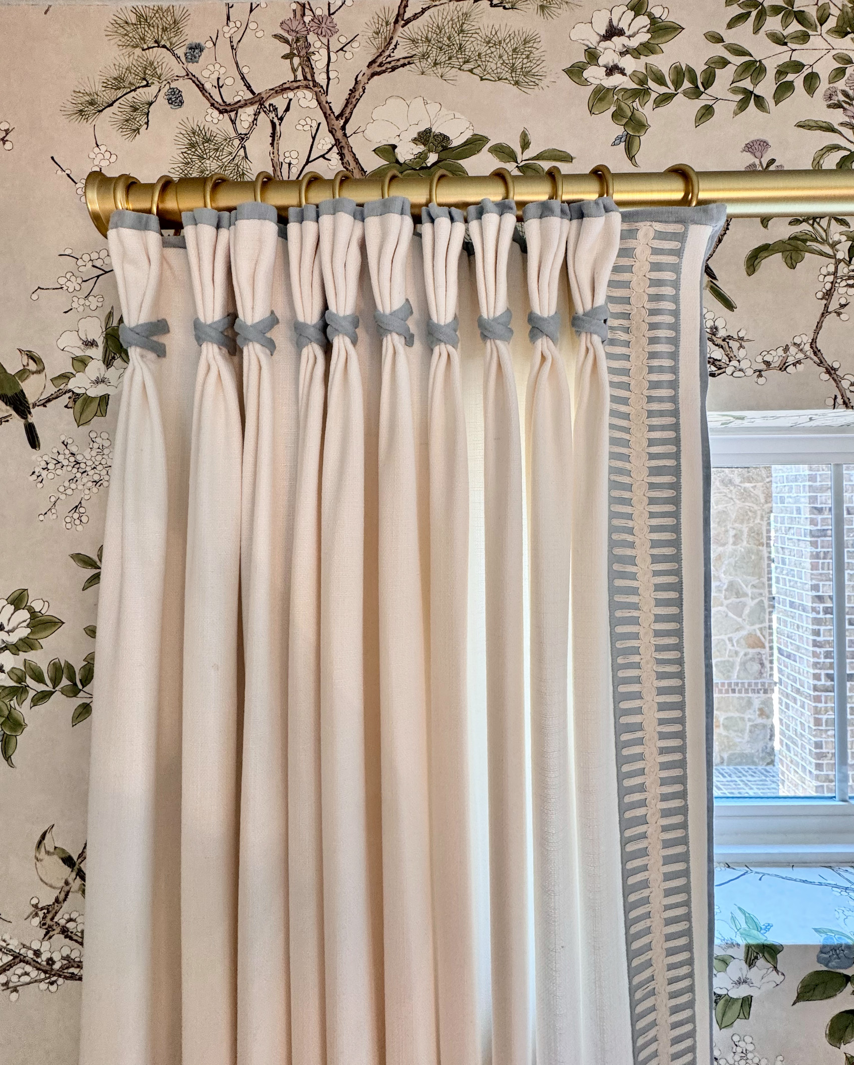 drapes