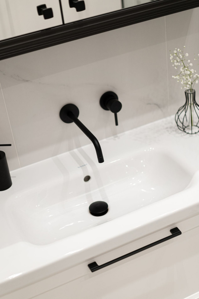 Детали ванной в стиле английская классика с элементами неоклассики