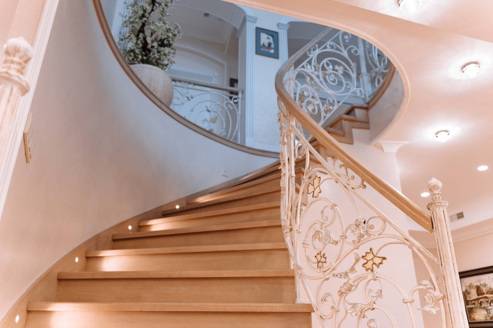 Проект 8 - Интерьер дома из дерева под ключ