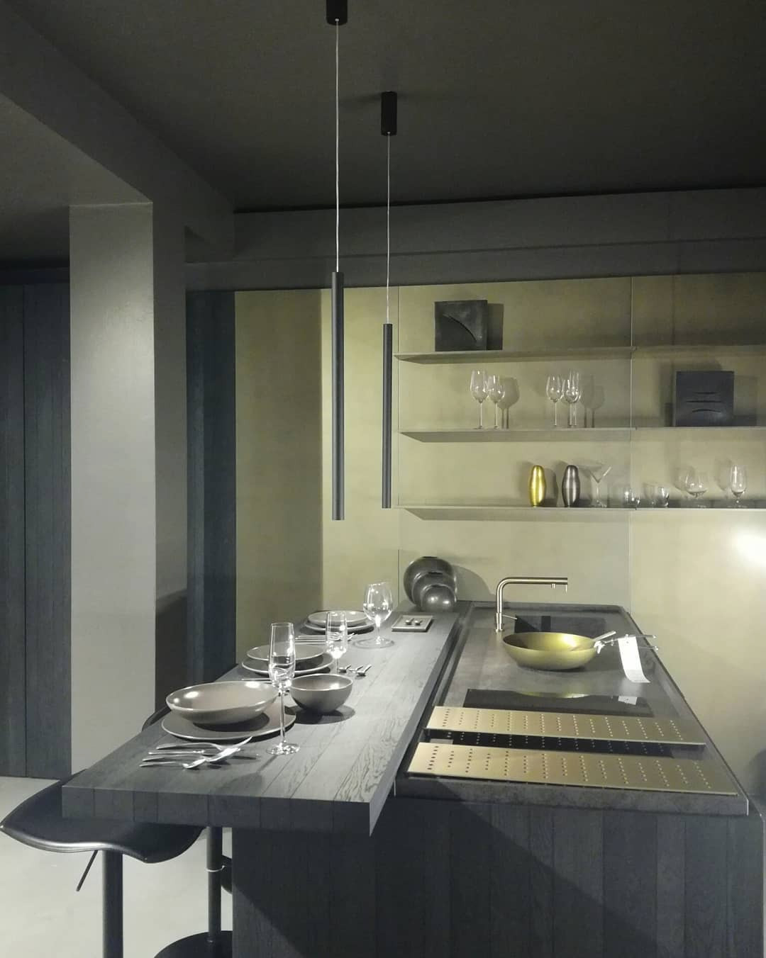 Салон Binova в г. Милан