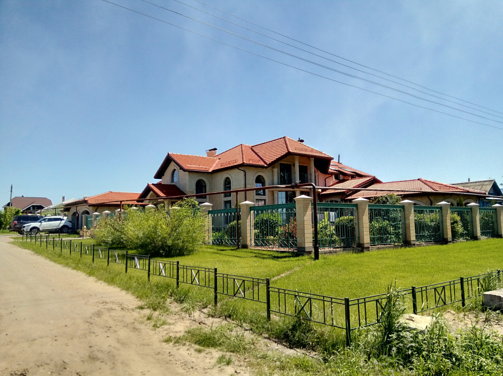 с. Хрящевка. Индивидуальный жилой дом 750 м2