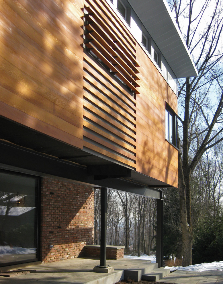 Design ideas for a contemporary verandah in New York.