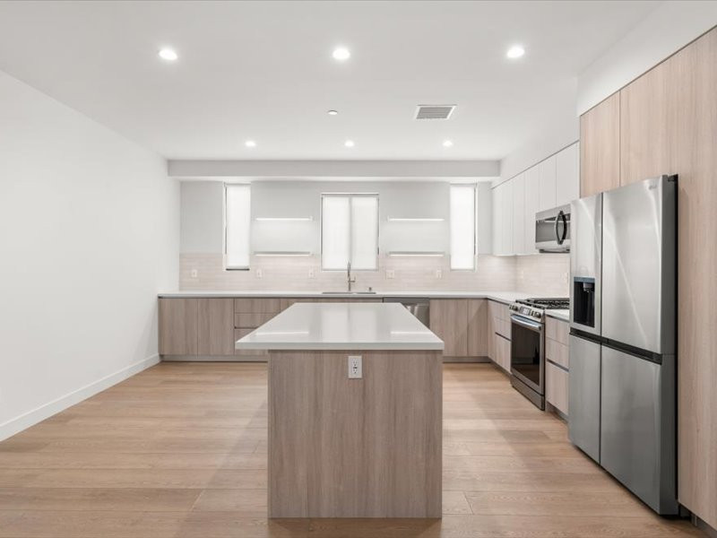 Long Beach Main House and ADU/JADU