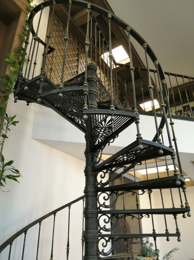 Лестница винтовая.