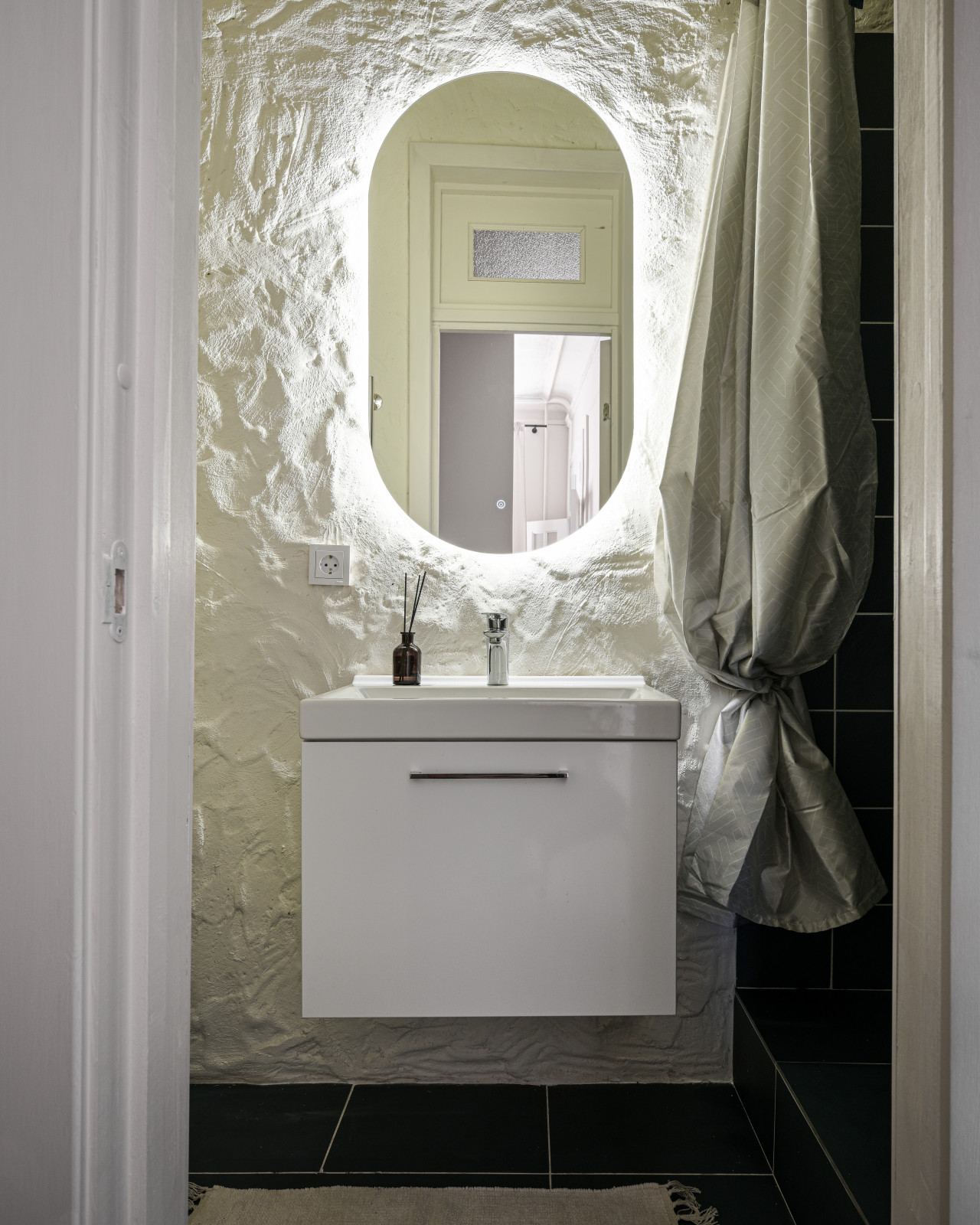 Квартира гедониста