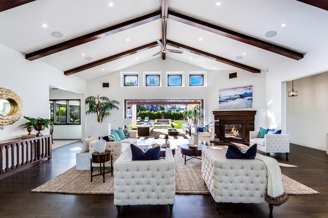 Topeka exotico-salon