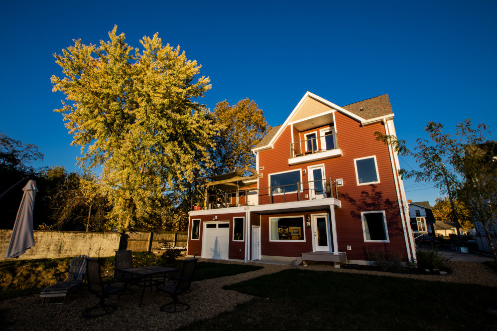 Home design - transitional home design idea