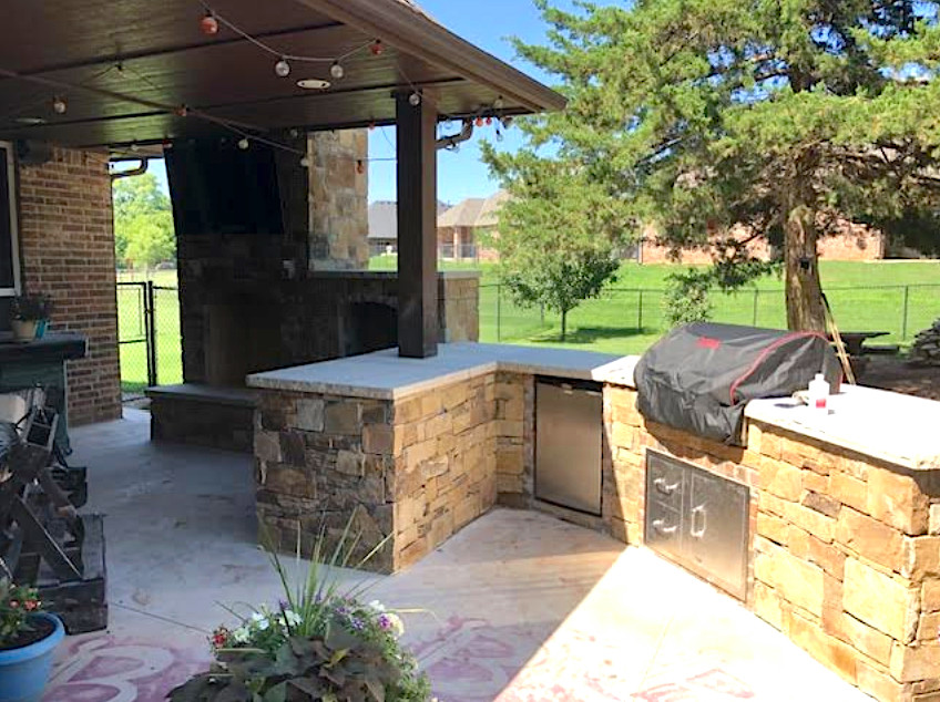 Outdoor Kitchens