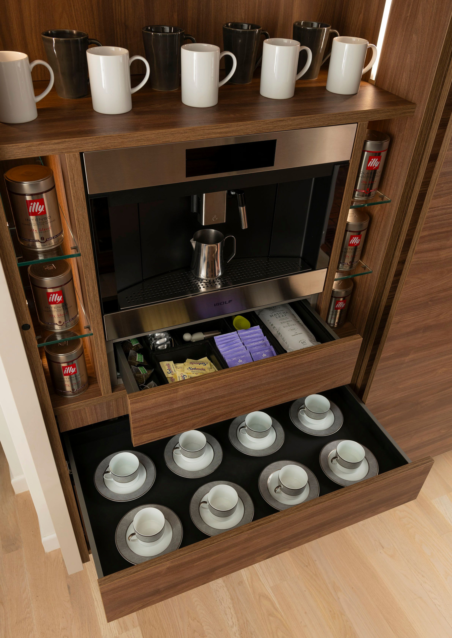 Mid-Century Kitchen and Bar Remodel