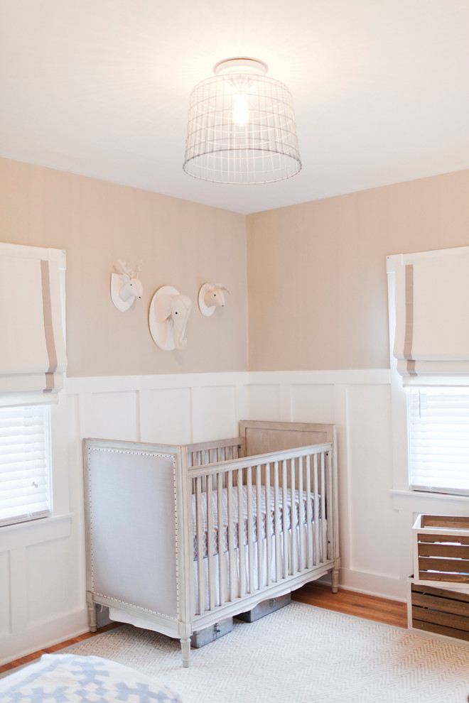 Пример оригинального дизайна: комната для малыша в стиле рустика