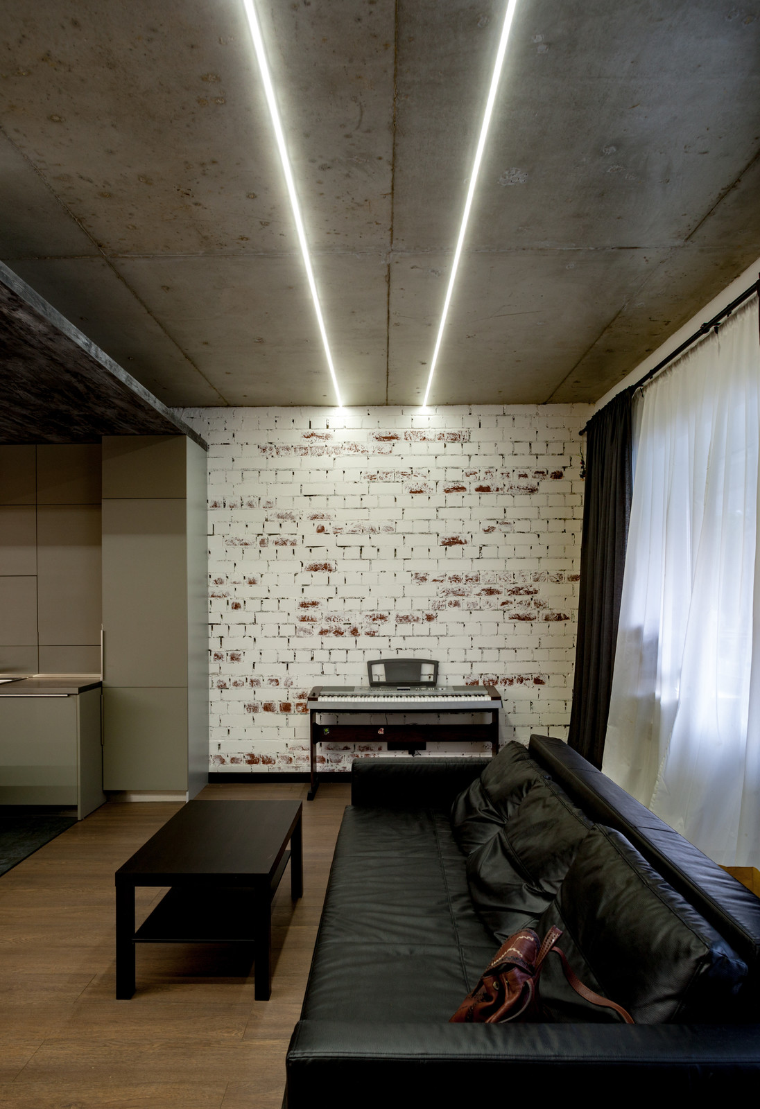 Дом с четырьмя лестницами