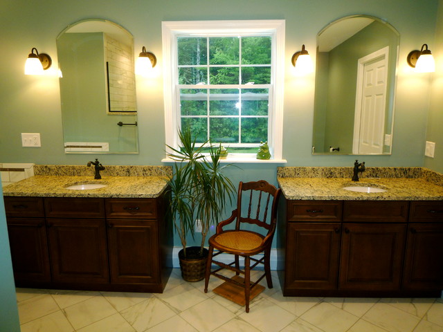 Hampden Master Bath klassisk-badrum