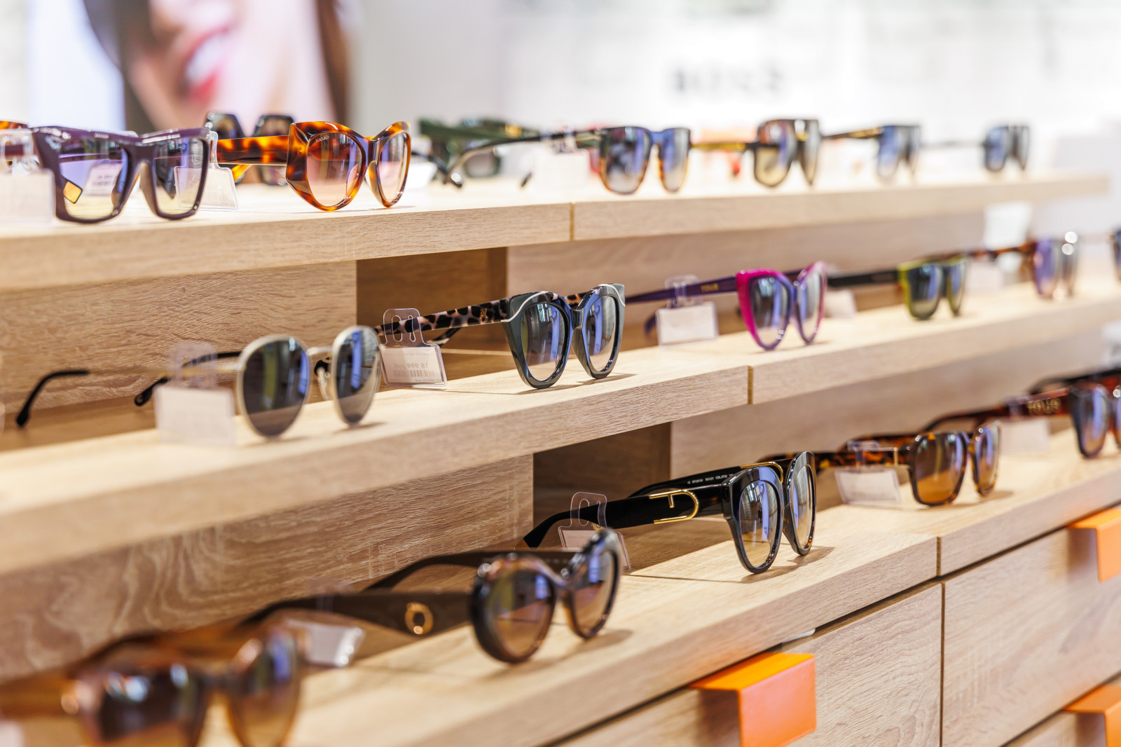 Салон оптики "МегаОптика"