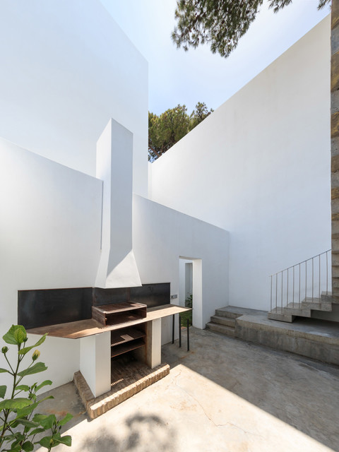 De jard&iacute;n abierto a jard&iacute;n cerrado modern-patio