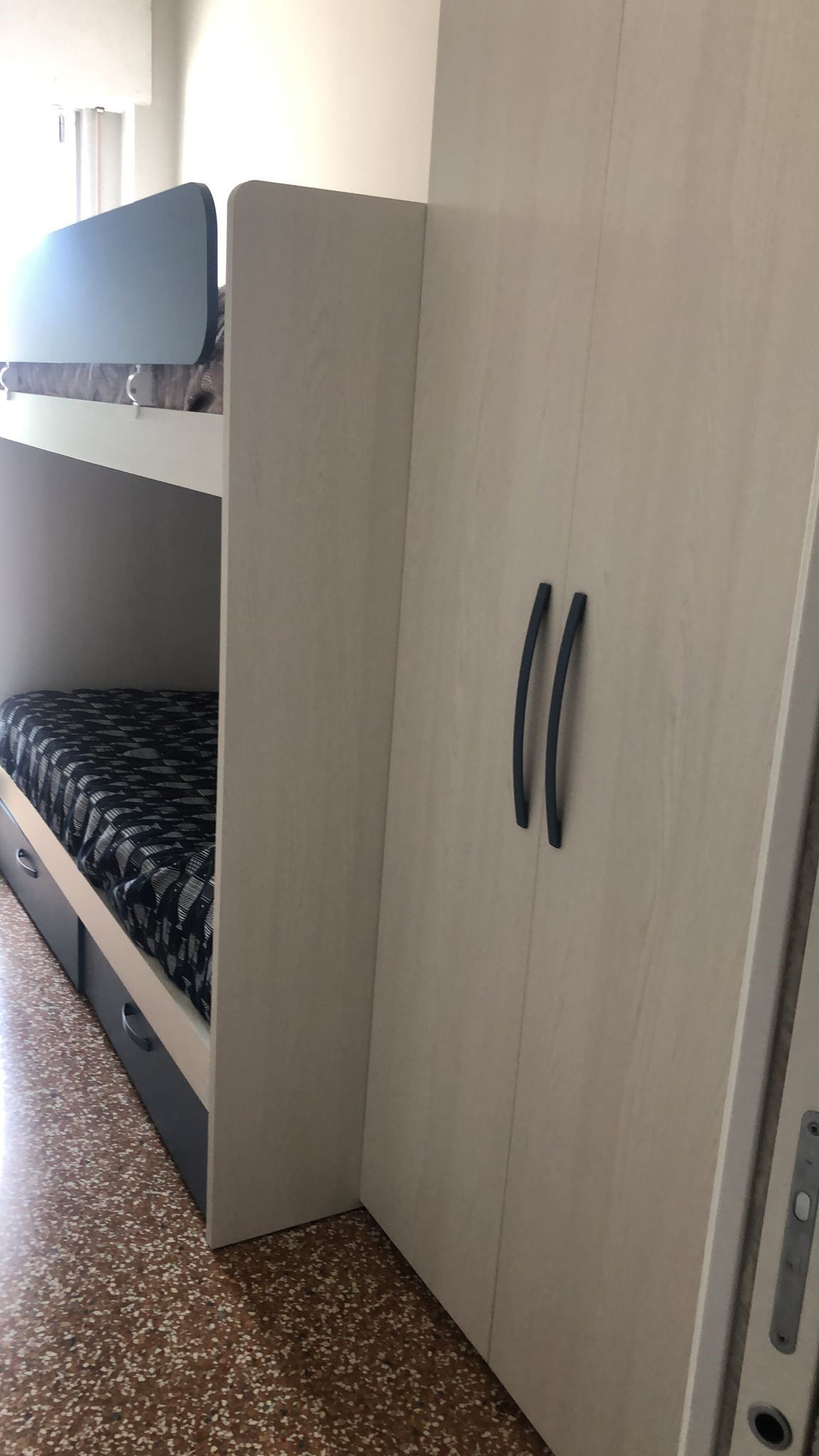 L'armadio a due ante