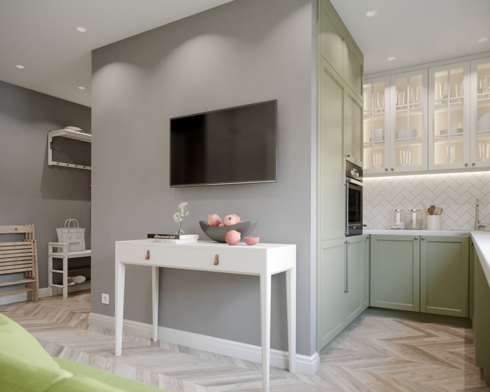 Apartment in old building, Dybenko street