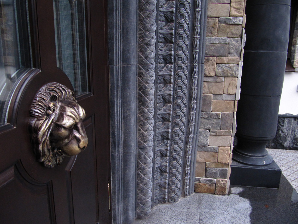 частный особняк  с. Троицкое