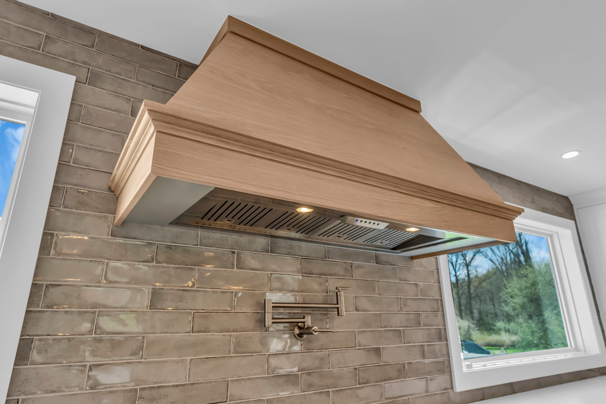 Monroe Kitchen