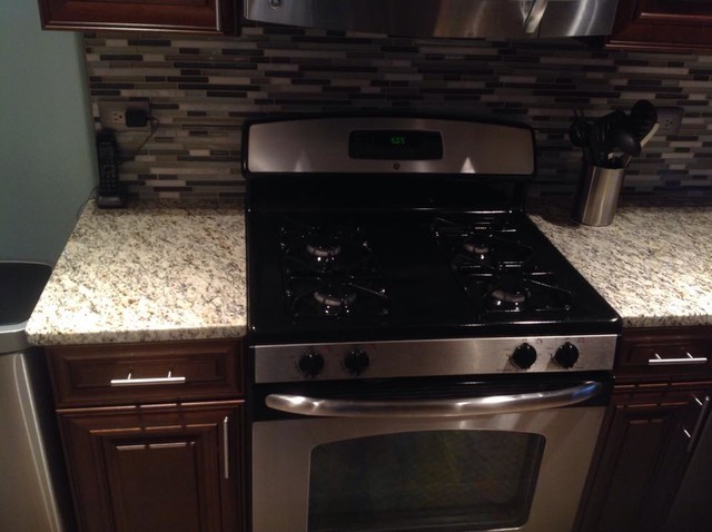 Giallo Ornamental Light Granite With An Oval Island