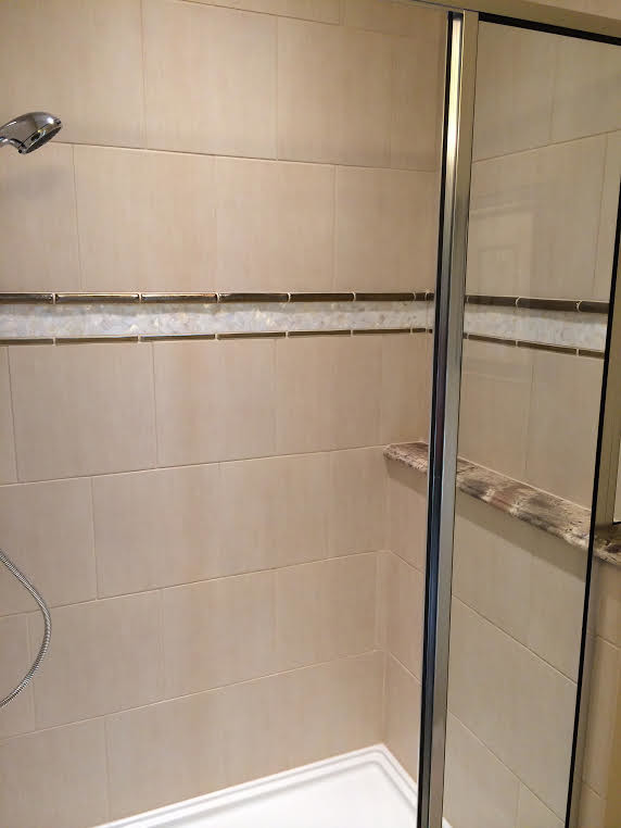 Inspiration for a transitional bathroom remodel in Raleigh