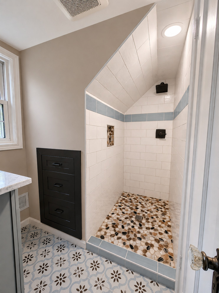 Hillsdale -1934 Cape Cod Kids Bath Remodel