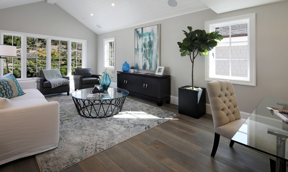 Example of a transitional home design design in Orange County