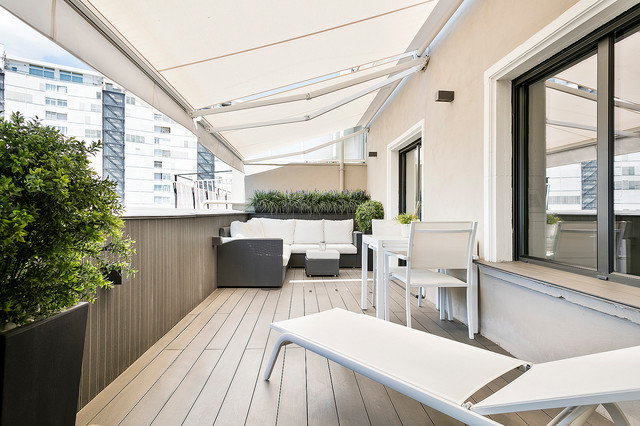 Wow 25 Desain Balkon Minimalis Ini Bikin Rumah Terlihat 