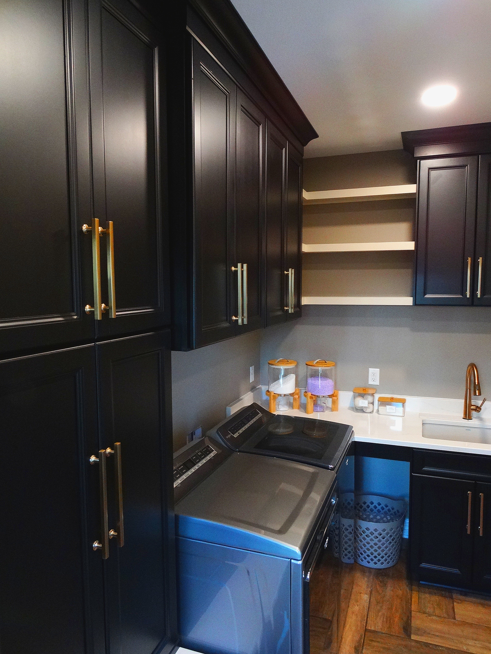 Bayside Residence - Kitchen & Laundry Room Remodel