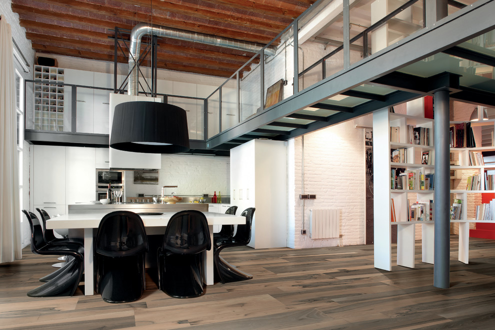 Design ideas for an industrial living room in Copenhagen.