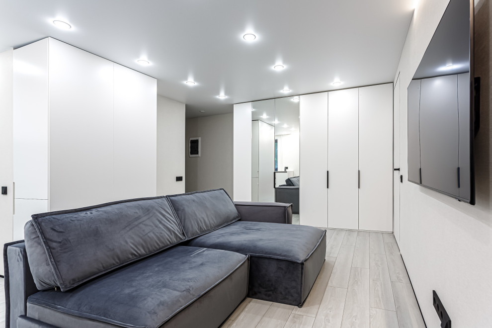 евродвушка в аренду в пятиэтажке рядом с Сити