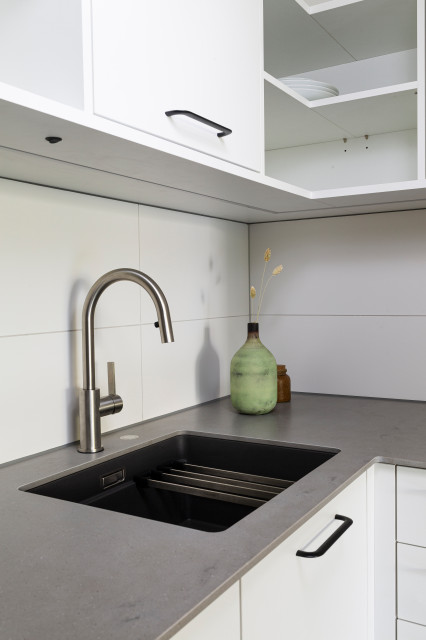 Sp&uuml;lbereich modern-kitchen