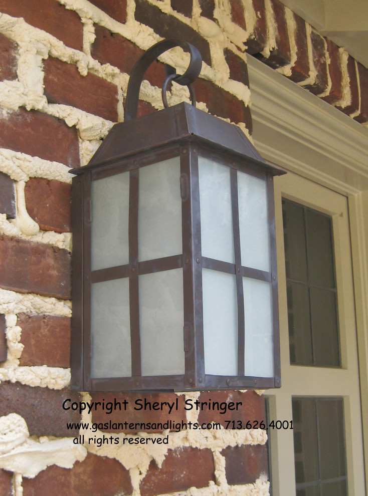 Cottage Lantern by Sheryl Stringer, www.gaslanternsandlights.com