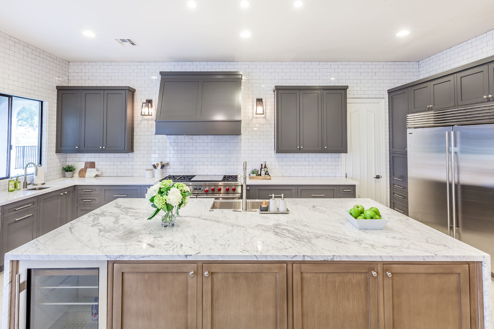 Kitchen - kitchen idea in Phoenix