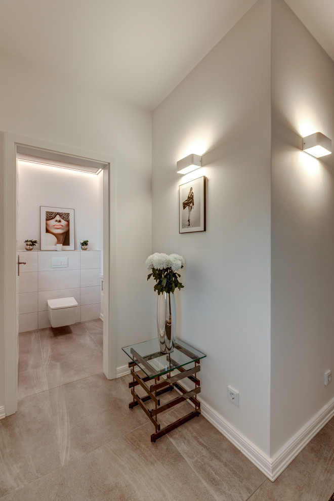 Moderne Gästetoilette in Hamburg