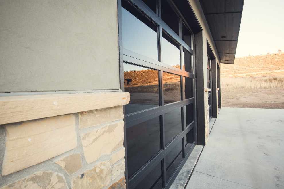 Inspiration for a modern home design remodel in Denver