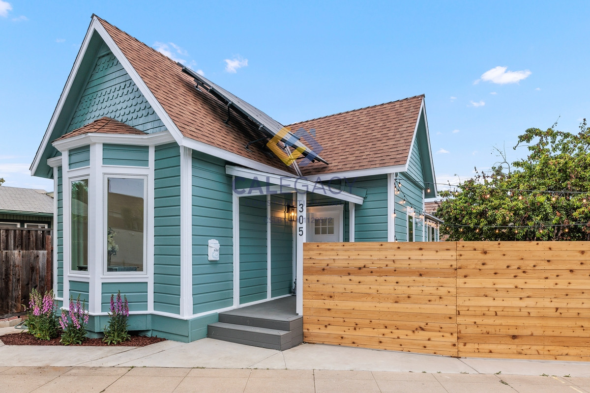 Tiny House