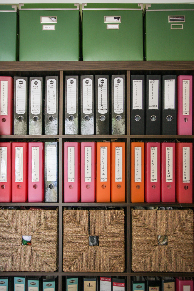 Design ideas for an arts and crafts home design in Sydney.