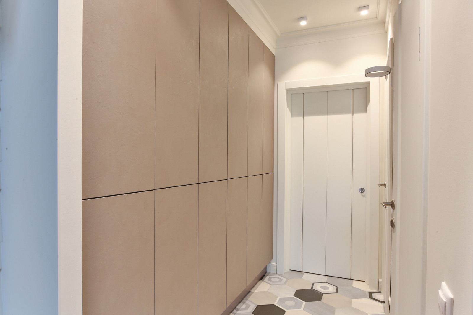 Лофт в розовом цвете. Модель Spark. Дизайнер Александра Задорожная.