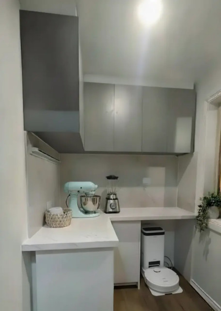 Compact Contemporary Kitchen Storage in Ringwood contemporary-kitchen