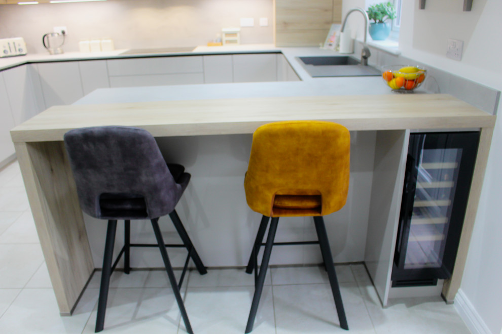 Focus Ultra High Gloss Sand with Sanremo Accent