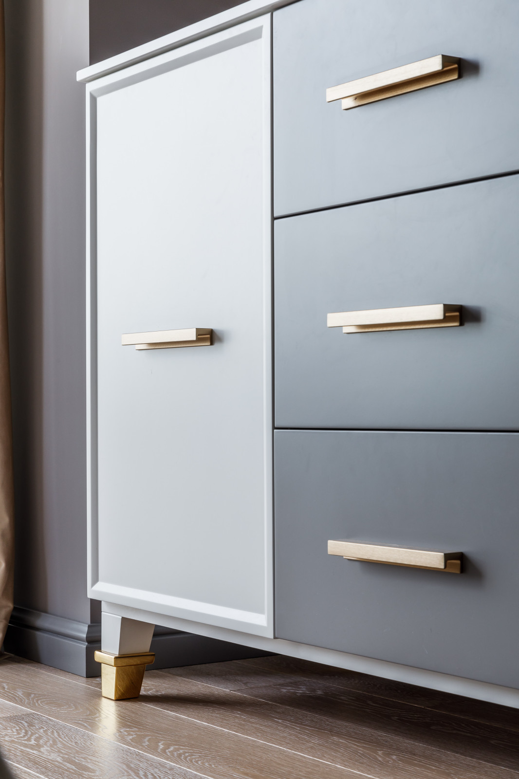 Проект "Квартира в серых оттенках" дизайнера Алисы Свистуновой